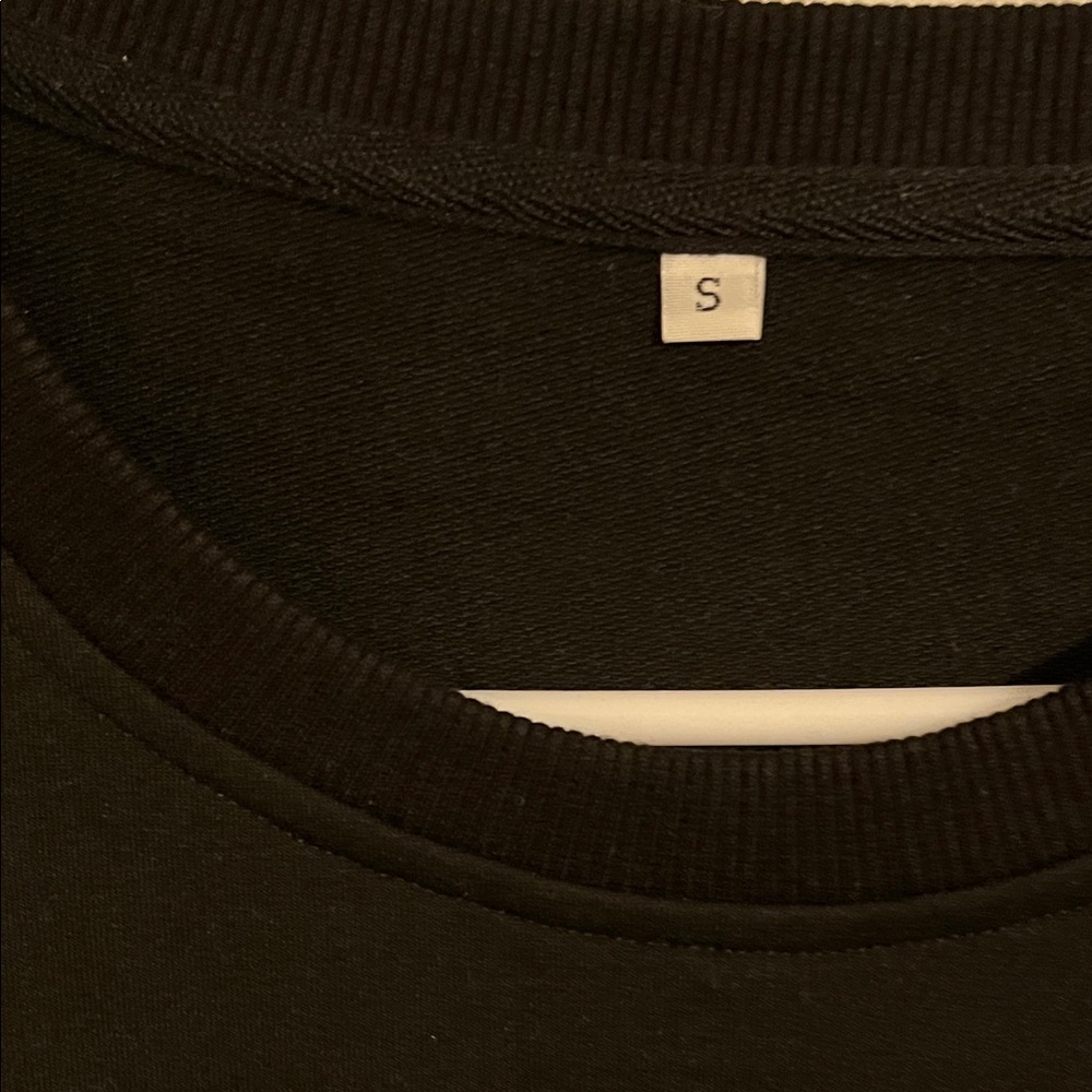 Black Holiday Long Sleeve   T-Shirt - Picture 3 of 7